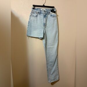 Abercrombie & Fitch 90s Straight Ultra High Rise Curvy Love 27 4R jeans
